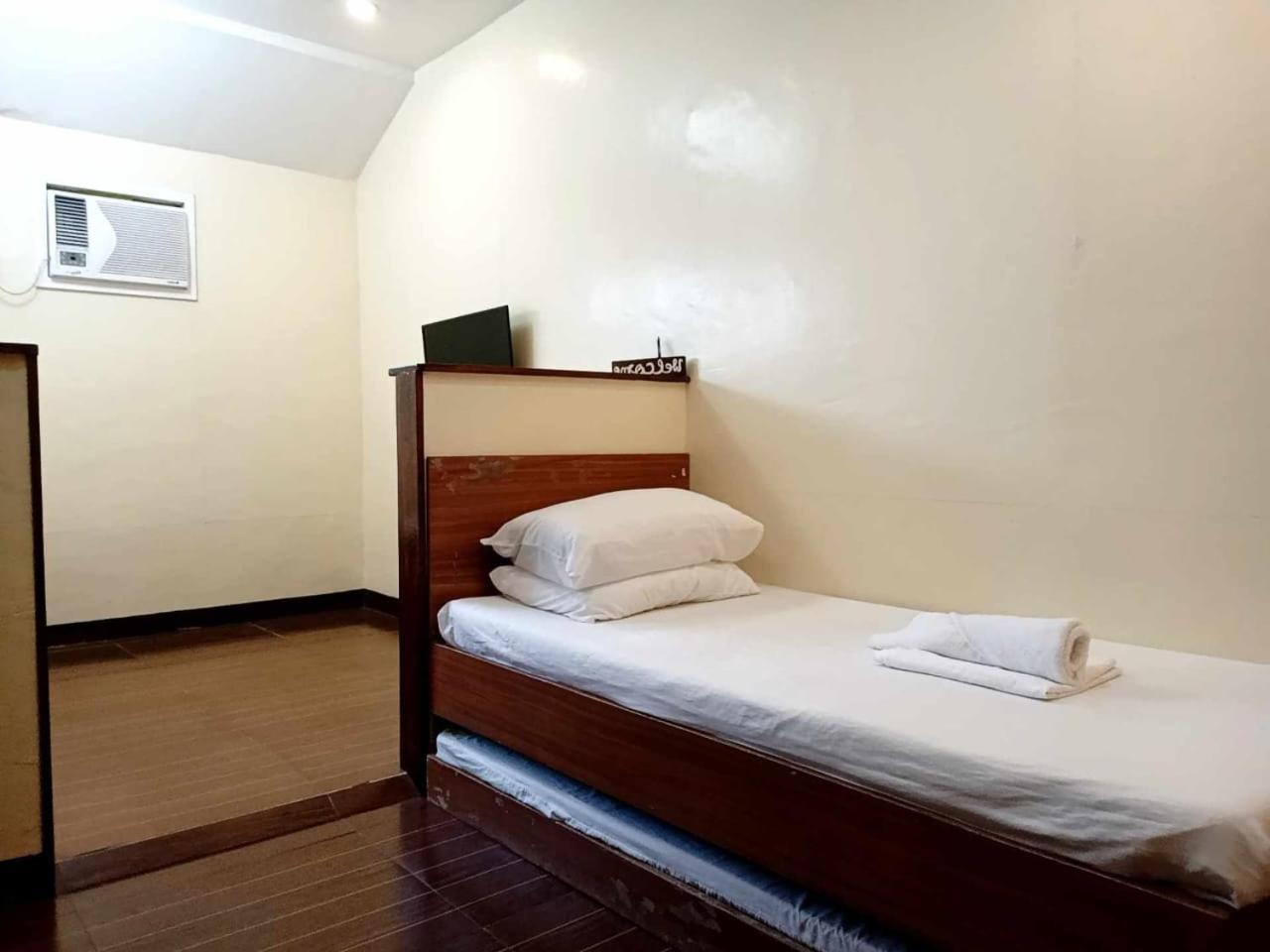 Dubay Panglao Beachfront Resort מראה חיצוני תמונה