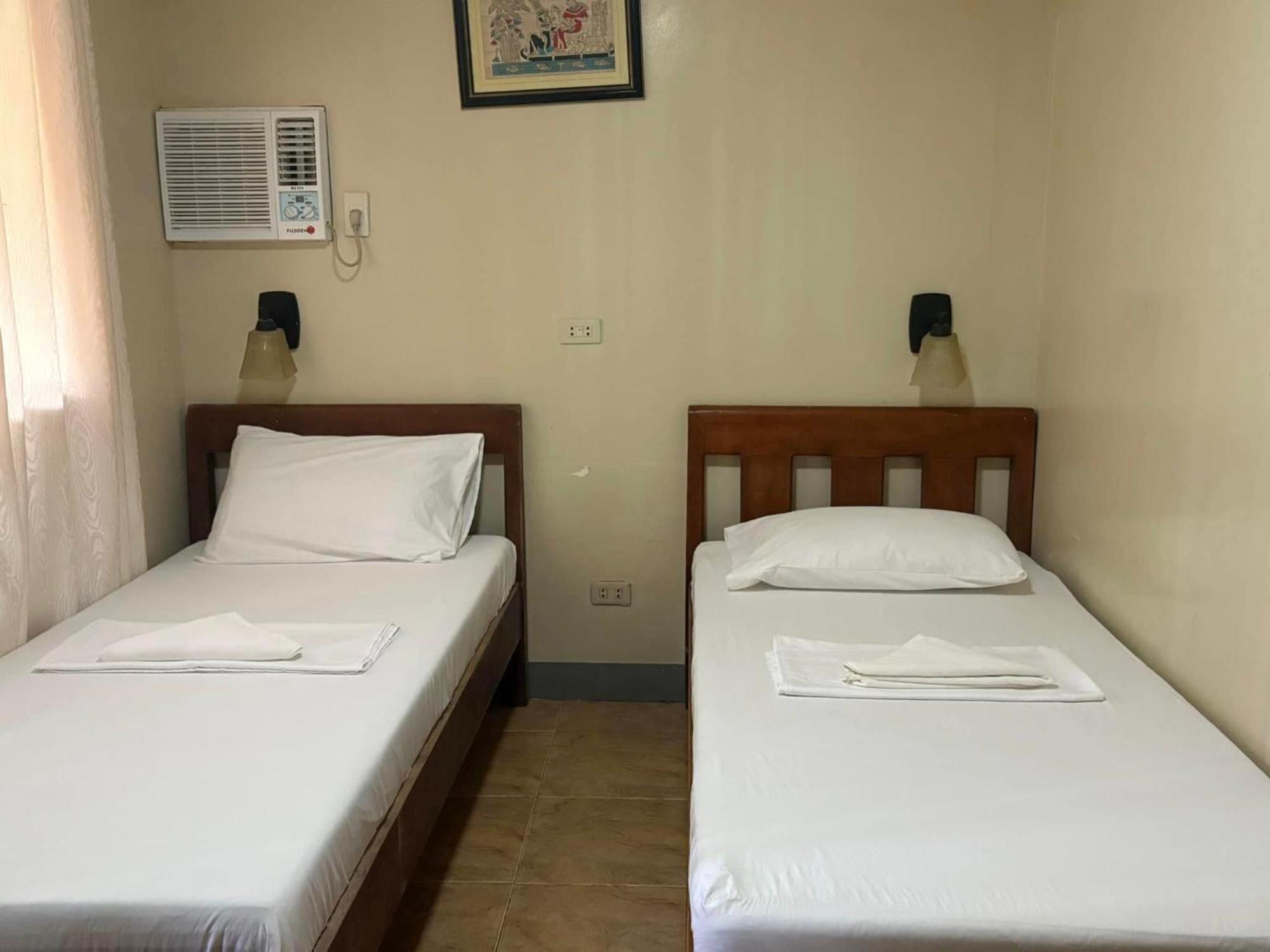Dubay Panglao Beachfront Resort מראה חיצוני תמונה